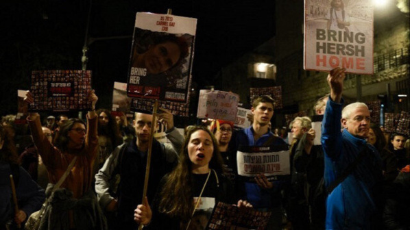 Des familles de prisonniers du Hamas en colère contre Benyamin Netanyahu