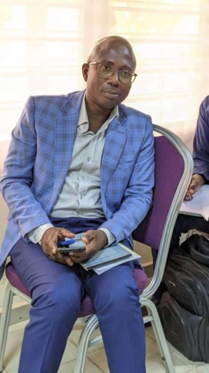 Le professeur Komi KOUVON, de l'Université de Lomé (Togo) Le professeur Komi KOUVON, de l'Université de Lomé (Togo)