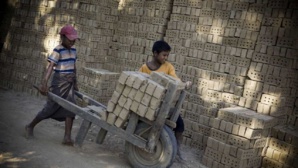 Le travail forcé génère des profits annuels de 236 milliards US, selon l’ONU Le travail forcé génère des profits annuels de 236 milliards US, selon l’ONU