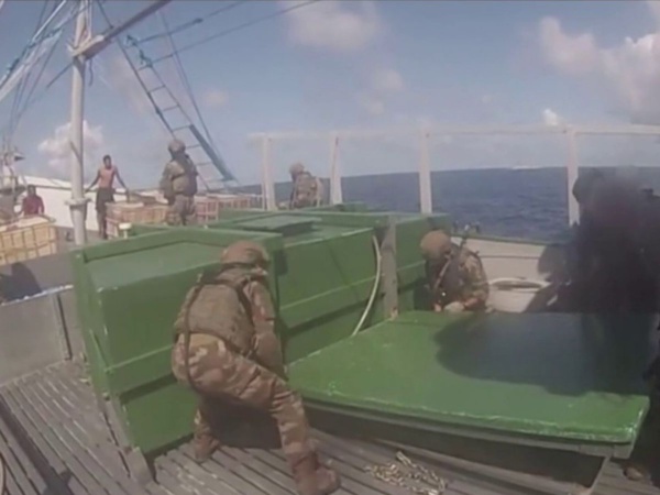Golfe de Guinée : La marine française saisit dix tonnes de cocaïne