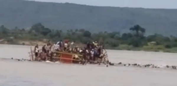 Un naufrage à Bangui fait 58 morts Un naufrage à Bangui fait 58 morts