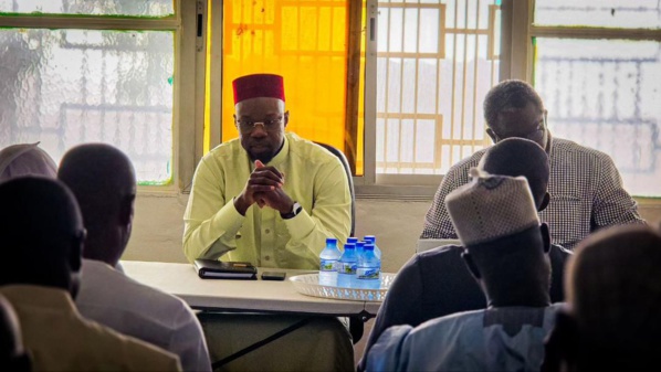 Sonko : une tournée en Guinée, au Mali, au Burkina et au Niger Sonko : une tournée en Guinée, au Mali, au Burkina et au Niger