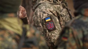 Ukraine - Les députés adoptent un texte permettant la mobilisation de détenus dans l’armée