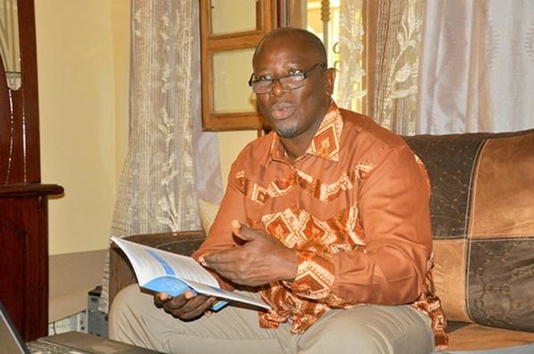 Ababacar Fall Barros, secrétaire général du GRADEC Ababacar Fall Barros, secrétaire général du GRADEC