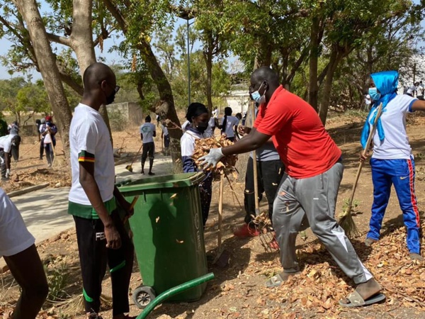 Set-Setal à l'Ecole polytechnique de Thiès, le 1er juin 2024 Set-Setal à l'Ecole polytechnique de Thiès, le 1er juin 2024