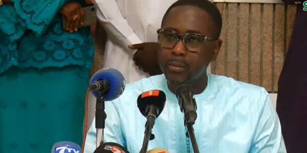 Pape Alé Niang, DG de la Radio Télévision Sénégalaise Pape Alé Niang, DG de la Radio Télévision Sénégalaise