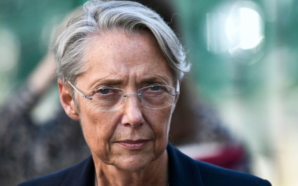 Elisabeth Borne, l'ancienne première ministre d'Emmanuel Macron, pourrait bénéficier du retrait d'un candidat du Nouveau Front Populaire