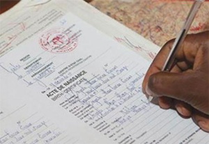 Au Sénégal, des foules d'élèves inconnus de l'Etat, reconnus par l'école Au Sénégal, des foules d'élèves inconnus de l'Etat, reconnus par l'école