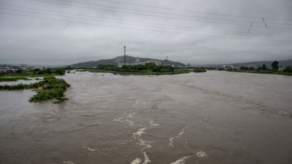 Japon : la violente tempête tropicale Maria poursuit ses dégâts dans le nord-est du pays Japon : la violente tempête tropicale Maria poursuit ses dégâts dans le nord-est du pays