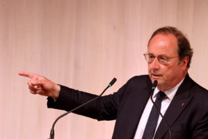 Lucie Castets écarté de Matignon : François Hollande dénonce une « faute institutionnelle » d’Emmanuel Macron Lucie Castets écarté de Matignon : François Hollande dénonce une « faute institutionnelle » d’Emmanuel Macron