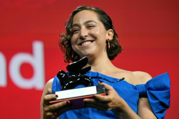 Mostra de Venise: Sarah Friedland, lauréate du" Lion du futur", a dédié son prix aux Palestiniens