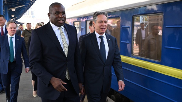 Guerre en Ukraine - Washington et Londres discutent armement Guerre en Ukraine - Washington et Londres discutent armement