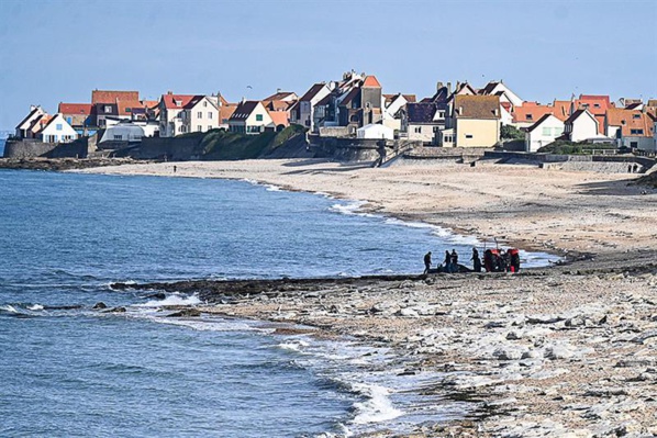 Huit migrants meurent dans la Manche Huit migrants meurent dans la Manche