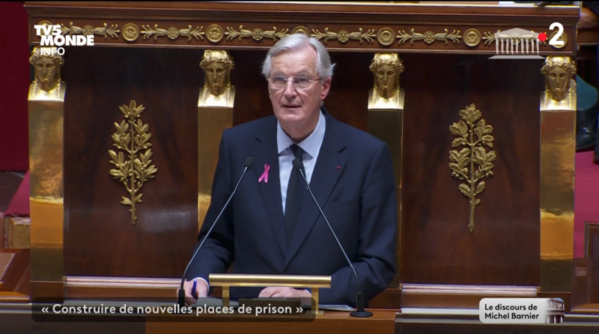Michel Barnier devant l'assemblée nationale française le 1er octobre 2024 Michel Barnier devant l'assemblée nationale française le 1er octobre 2024