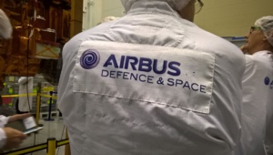 Airbus va supprimer jusqu'à 2.500 postes dans sa branche défense et espace, en difficulté Airbus va supprimer jusqu'à 2.500 postes dans sa branche défense et espace, en difficulté