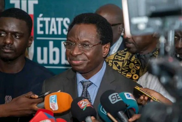 Serigne Gueye Diop, ministre de l'Industrie, du Commerce et des PME Serigne Gueye Diop, ministre de l'Industrie, du Commerce et des PME