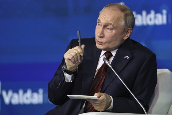 Poutine : premiers commentaires sur l’élection de Trump Poutine : premiers commentaires sur l’élection de Trump