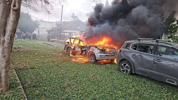 Tel-Aviv frappé par le Hisboullah libanais Tel-Aviv frappé par le Hisboullah libanais