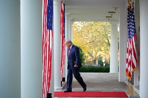 Un juge fédéral suspend la remise en cause du droit du sol, premier revers pour Trump Un juge fédéral suspend la remise en cause du droit du sol, premier revers pour Trump