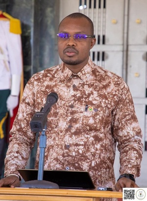 Le chef du gouvernement burkinabè Jean Emmanuel Ouédraogo Le chef du gouvernement burkinabè Jean Emmanuel Ouédraogo