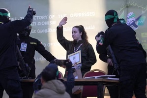 Trêve dans la bande de Gaza - Huit prisonniers libérés lors du troisième échange prévu par la trêve Trêve dans la bande de Gaza - Huit prisonniers libérés lors du troisième échange prévu par la trêve