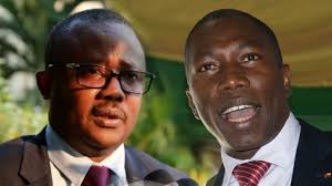 Le président Embalo (g.) et l'opposant Pereira