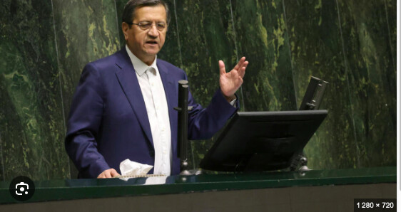 Le ministre iranien de l'Economie et des Finances, Abdolnasser Hemmati, révoqué par les députés