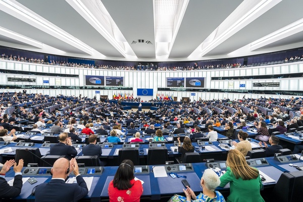 Des membres du Parlement européen sous le coup d'une enquête pour corruption présumée Des membres du Parlement européen sous le coup d'une enquête pour corruption présumée