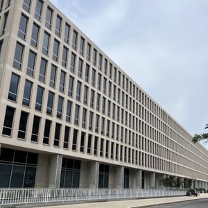 L’administration Trump enterre publiquement le département de l’Éducation L’administration Trump enterre publiquement le département de l’Éducation