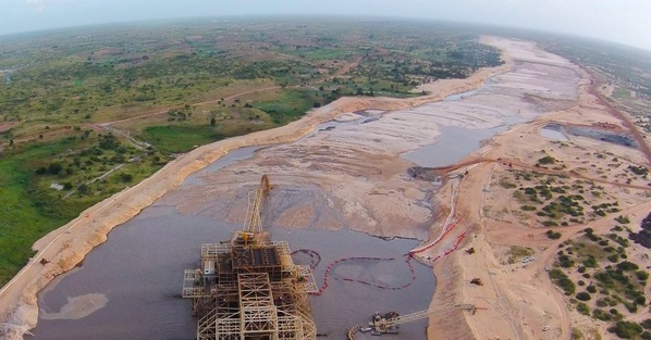 Sénégal : les impacts des extractions minières de GCO / ERAMET à Lompoul exposés et dénoncés à l’Assemblée nationale française Sénégal : les impacts des extractions minières de GCO / ERAMET à Lompoul exposés et dénoncés à l’Assemblée nationale française