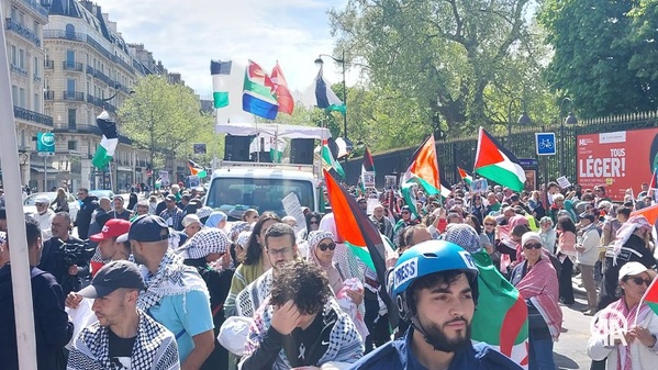 À Paris, une mobilisation pro-palestinienne dénonce "un génocide" à Gaza