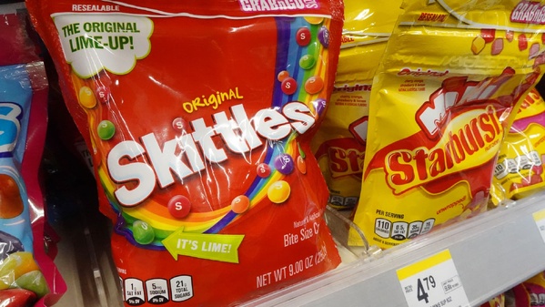 L'Administration Trump va interdire tous les colorants alimentaires artificiels