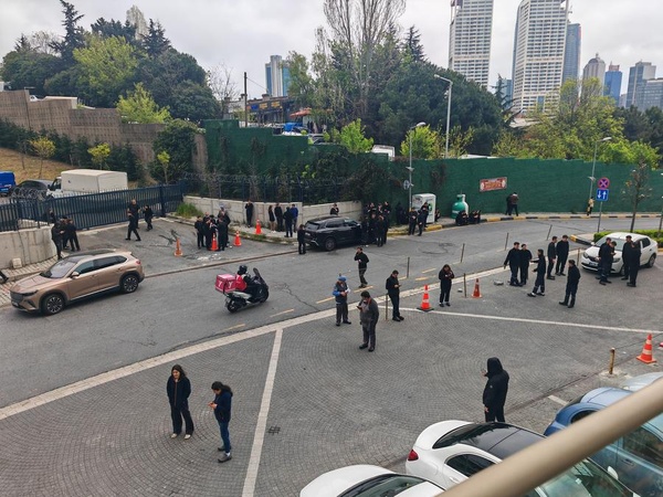 Séisme de magnitude 6,2 à Istanbul: 236 blessés recensés Séisme de magnitude 6,2 à Istanbul: 236 blessés recensés