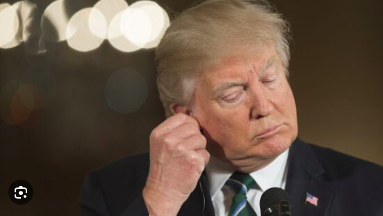 Trump "ne sait pas" s'il doit respecter la Constitution