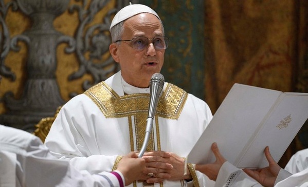Léon XIV appelle à un cessez-le-feu à Gaza, lors de sa première prière du dimanche en tant que pape Léon XIV appelle à un cessez-le-feu à Gaza, lors de sa première prière du dimanche en tant que pape