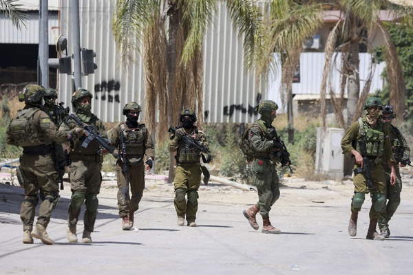 La délégation arabe qui devait visiter la Cisjordanie fustige l'"interdiction" israélienne La délégation arabe qui devait visiter la Cisjordanie fustige l'"interdiction" israélienne