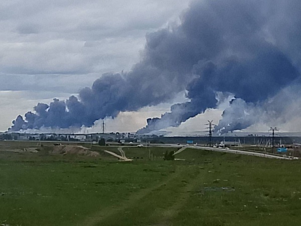 L’Ukraine mène une vaste attaque contre l’aviation militaire russe L’Ukraine mène une vaste attaque contre l’aviation militaire russe