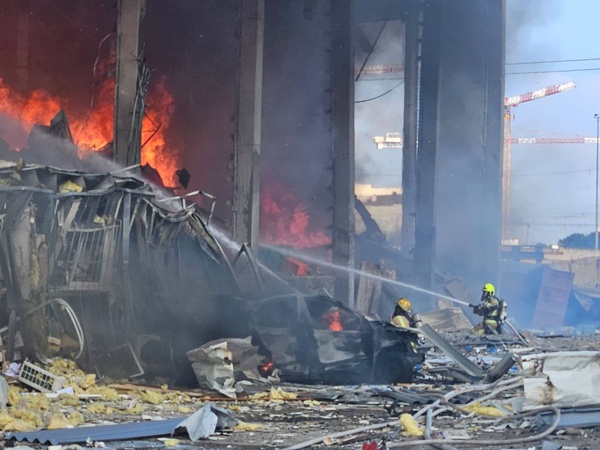 Tel Aviv : Le quartier général du mythique MOSSAD détruit par des missiles iraniens Tel Aviv : Le quartier général du mythique MOSSAD détruit par des missiles iraniens