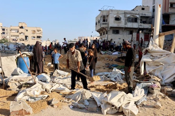 Gaza - Plus de 37 Palestiniens assassinés dans des raids israéliens Gaza - Plus de 37 Palestiniens assassinés dans des raids israéliens