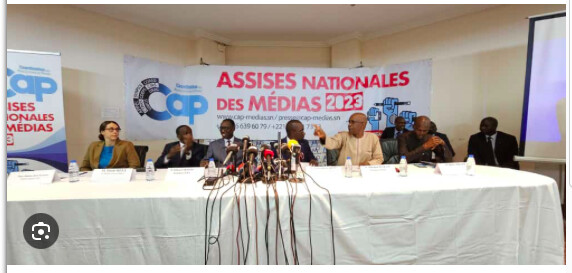 « La CAP publie le rapport général des Assises Nationales des médias »