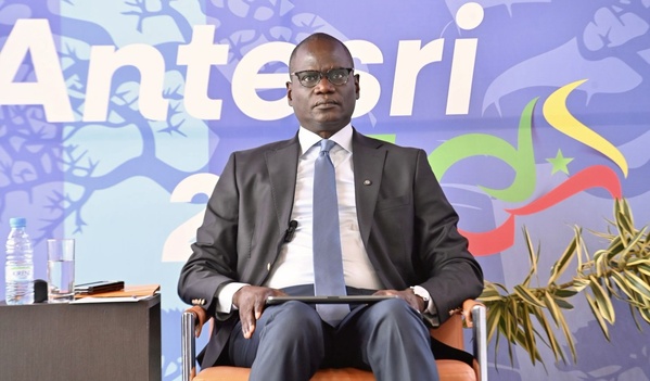 Le ministre sénégalais de l'Enseignement supérieur Abdourahmane Diouf
