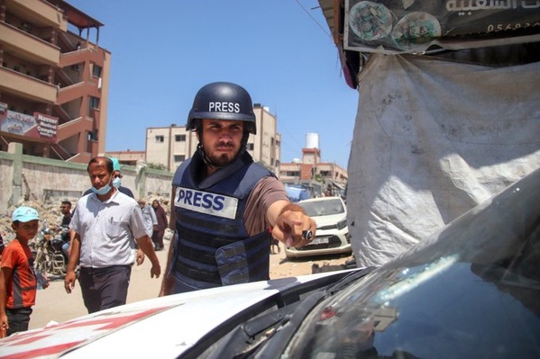 Tenaillés par la faim, les journalistes de l'AFP à Gaza racontent leurs difficultés à couvrir la guerre Tenaillés par la faim, les journalistes de l'AFP à Gaza racontent leurs difficultés à couvrir la guerre