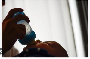 Du dioxyde de titane, cancérigène potentiel pour l'humain, détecté dans le lait, selon une étude Du dioxyde de titane, cancérigène potentiel pour l'humain, détecté dans le lait, selon une étude