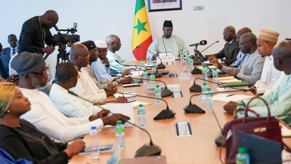 Ousmane Sonko : ”L’audit de la SONACOS doit aller au-delà des trois dernières campagnes agricoles” Ousmane Sonko : ”L’audit de la SONACOS doit aller au-delà des trois dernières campagnes agricoles”