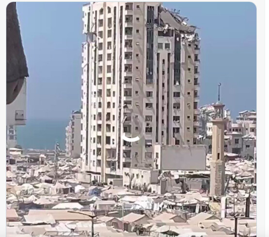 L’armée israélienne frappe la Tour Mushtaha dans la ville de Gaza, des "enfants terrifiés"