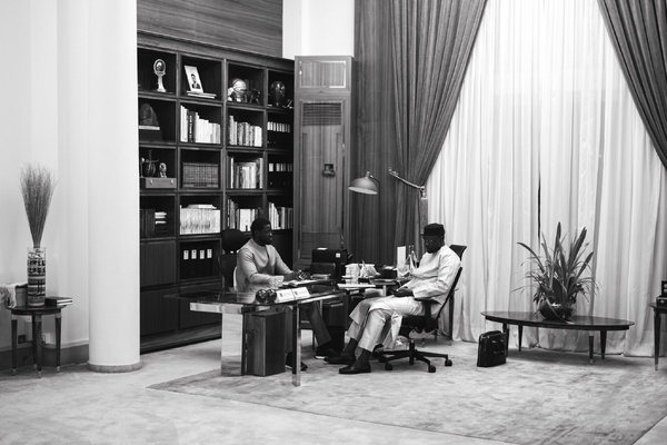 Le Pr Faye et le PM Sonko au Palais peu avant l'annonce du remaniement ministériel le 6 septembre 2025 (source : @AbduKarimNdoye)