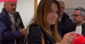 Carla Bruni-Sarkozy Carla Bruni-Sarkozy