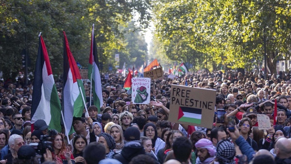 Italie: des centaines de milliers de manifestants dans la rue pour Gaza Italie: des centaines de milliers de manifestants dans la rue pour Gaza