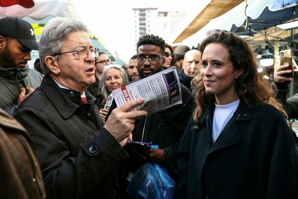 Jean-Luc Mélenchon ici avec la deputée insoumise Clémence Guetté