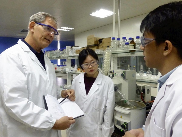 Quand la Chine profite des coupes de Trump en sciences pour attirer....des scientifiques Quand la Chine profite des coupes de Trump en sciences pour attirer....des scientifiques